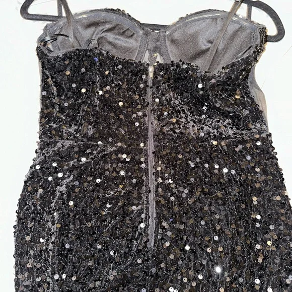 Diva Boutique Black Sequin High Slit Dress - Picture 11 of 12